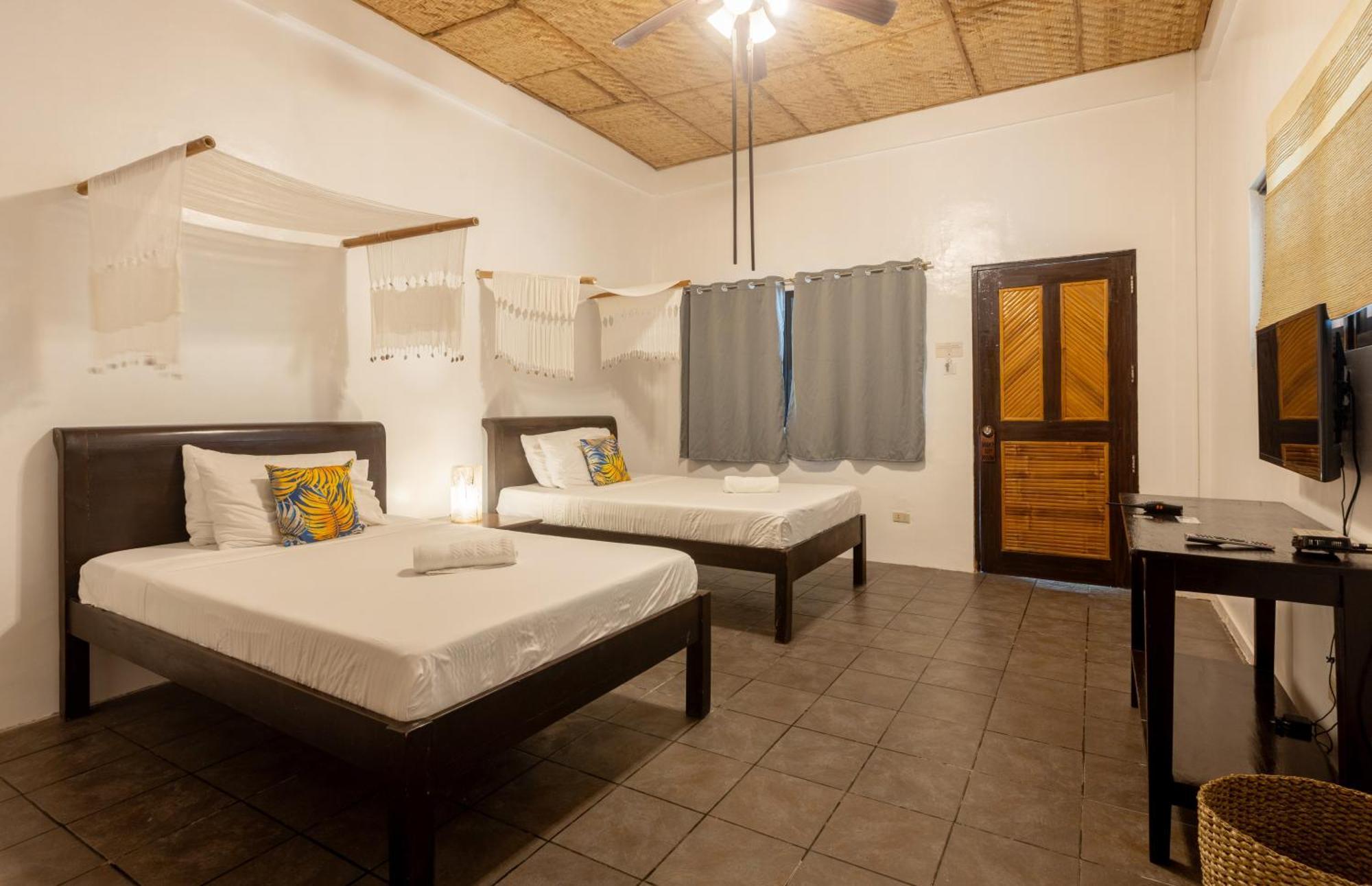 นาบูเลา บีช แอนด์ ไดฟ์ รีสอร์ต Hotel Hinoba-an ภายนอก รูปภาพ